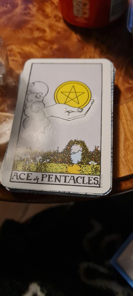 Ess av mynt i tarot kort 