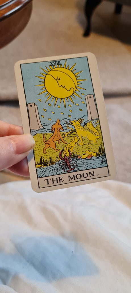 The moon månen enligt tarotkorten nr 18