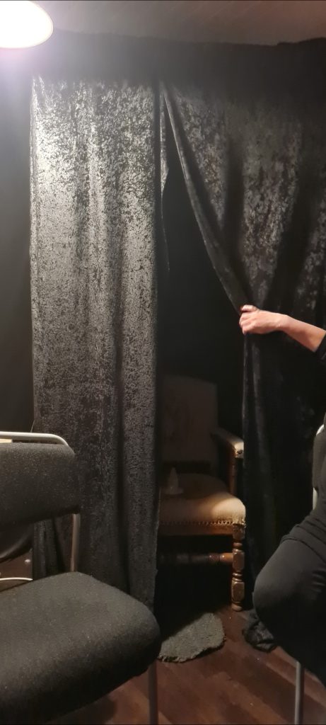 spiritism och mediala seanser